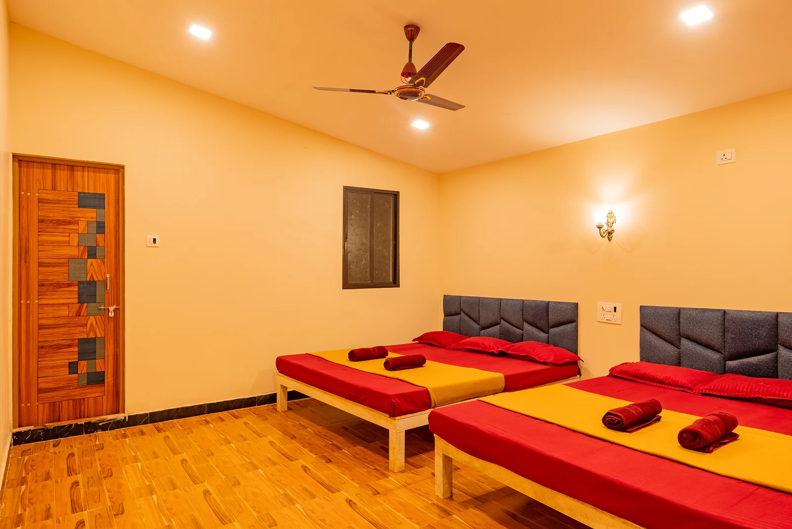 Gallery Image 4 - Resort Ambiance